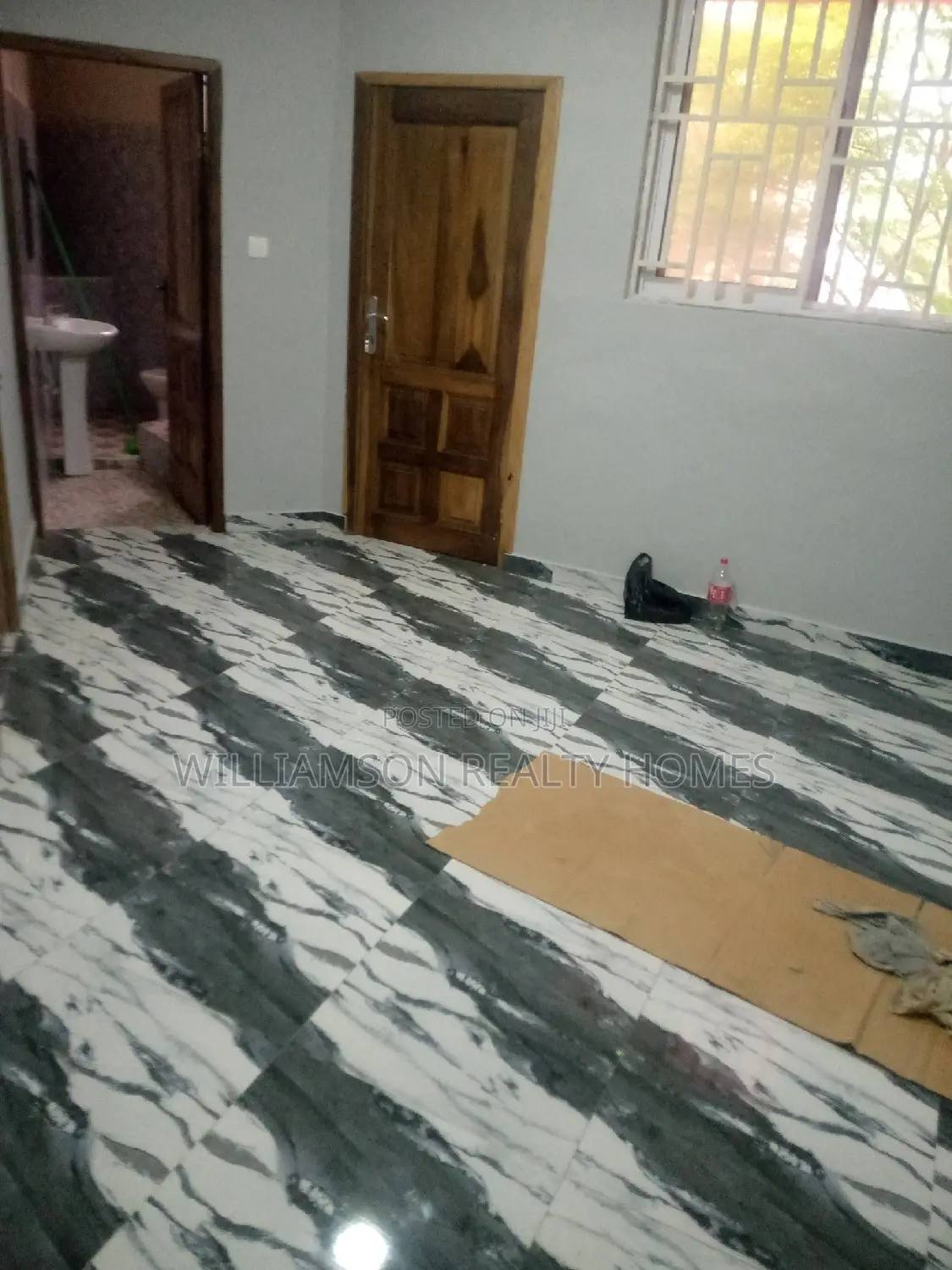 1bdrm Apartment in Hfc Estate, Spintex for rent