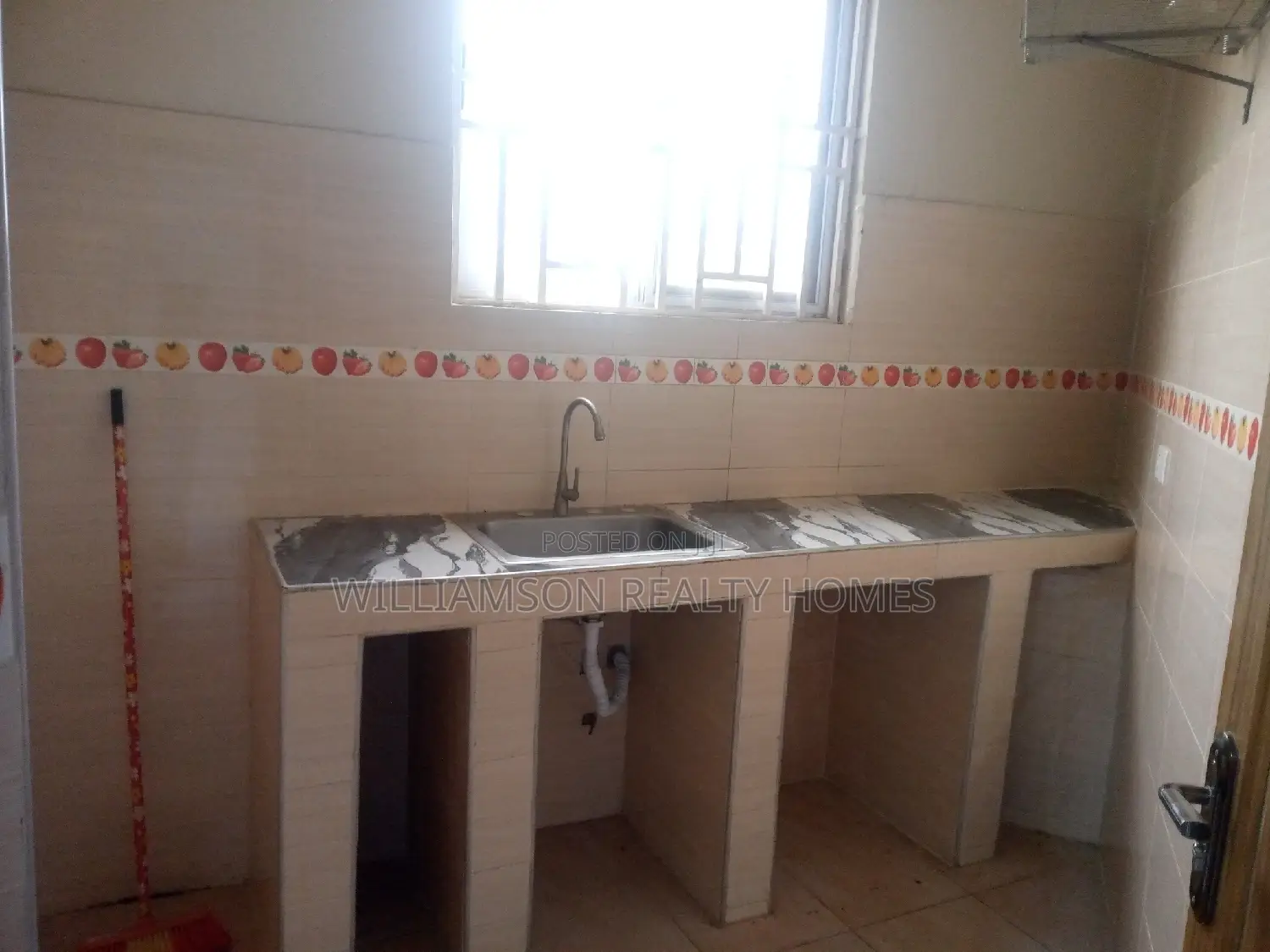 1bdrm Apartment in Hfc Estate, Spintex for rent