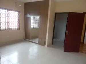 4bdrm House in Community 18, Spintex for rent