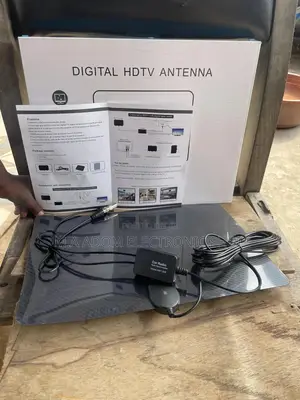 Indoor Digital Free to Air Tv Antenna With a 5v Booster