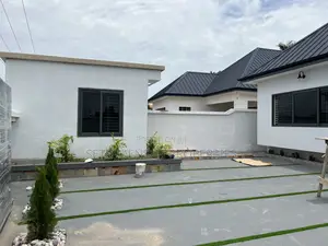 3bdrm House in 3 Bedroom House For for sale
