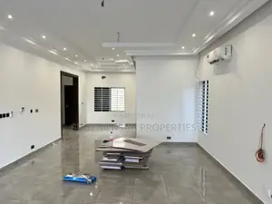 3bdrm House in Ashonmang Estate 3 for sale
