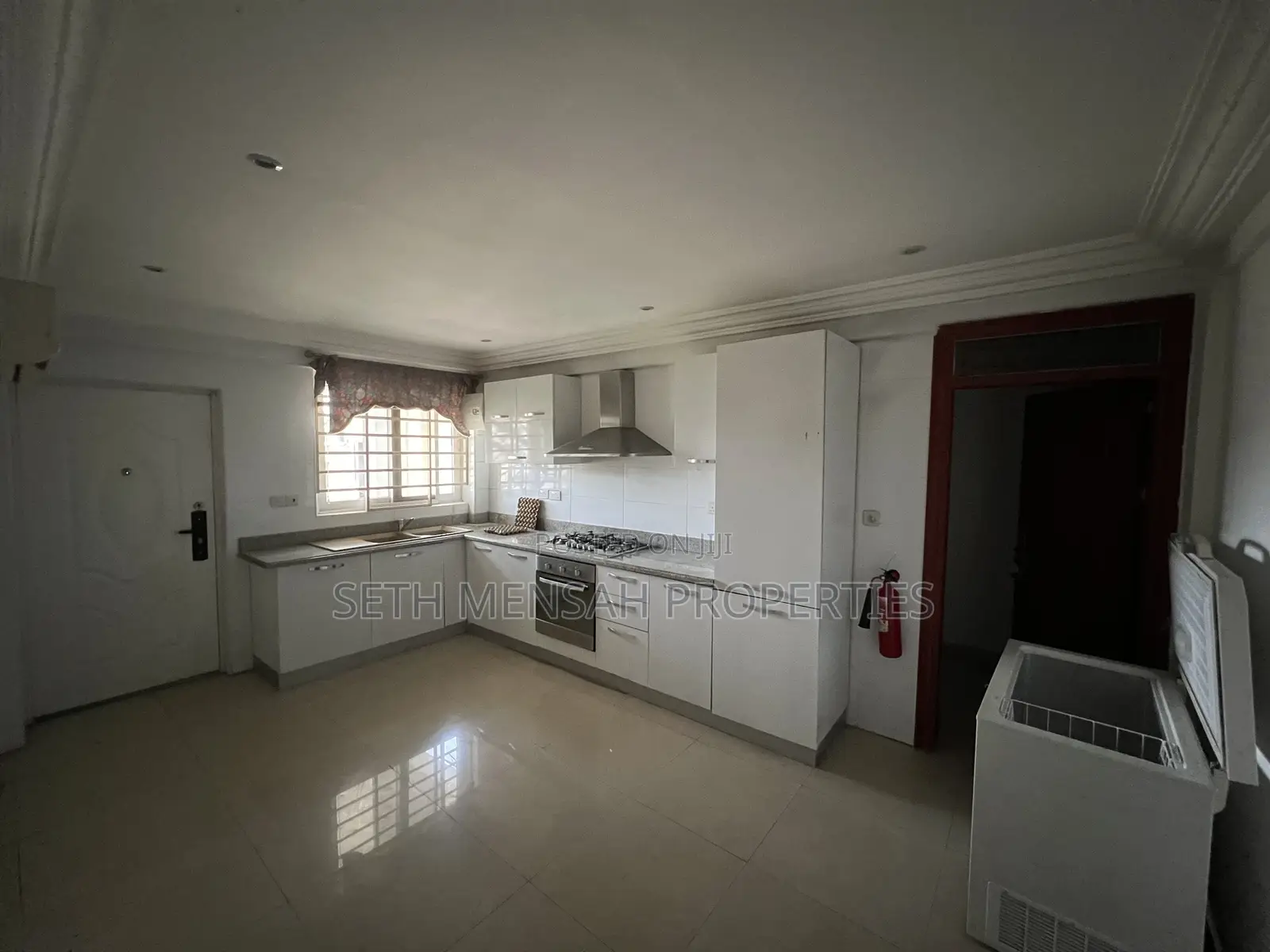Furnished 3bdrm Apartment in 3 Bedroom Apartment for rent