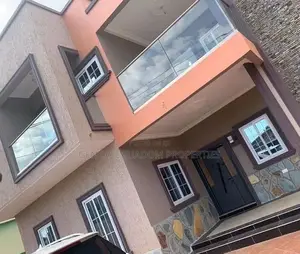 4bdrm House in Suadom Properties, Baatsona Total for Rent