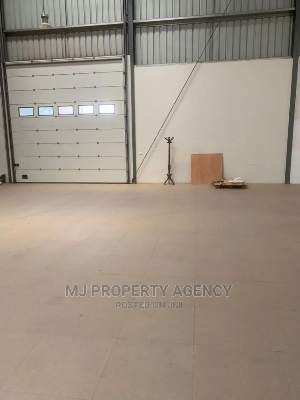800sqm Warehouse at West Legon