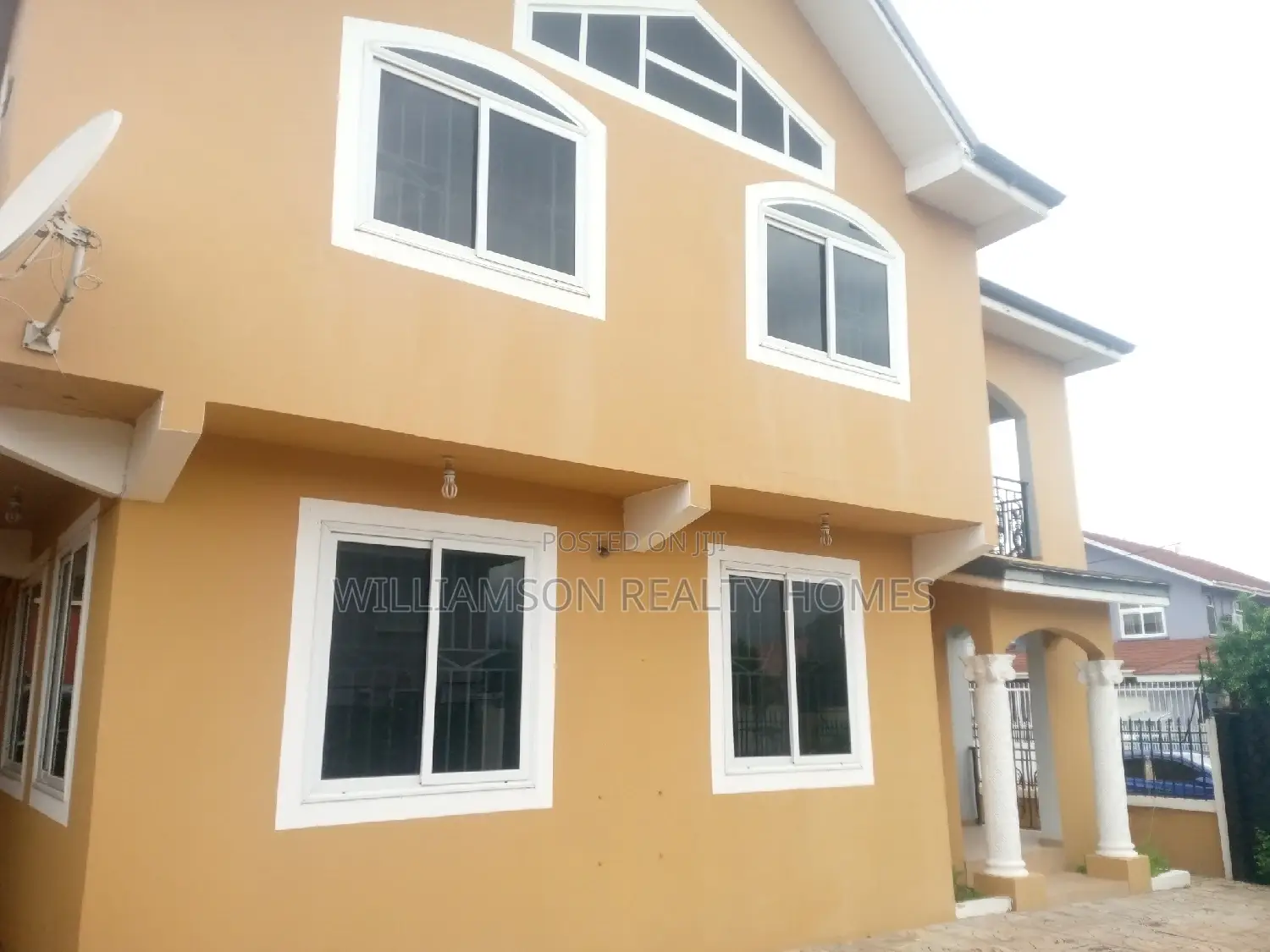 4bdrm House in Hfc Estate, Spintex for rent