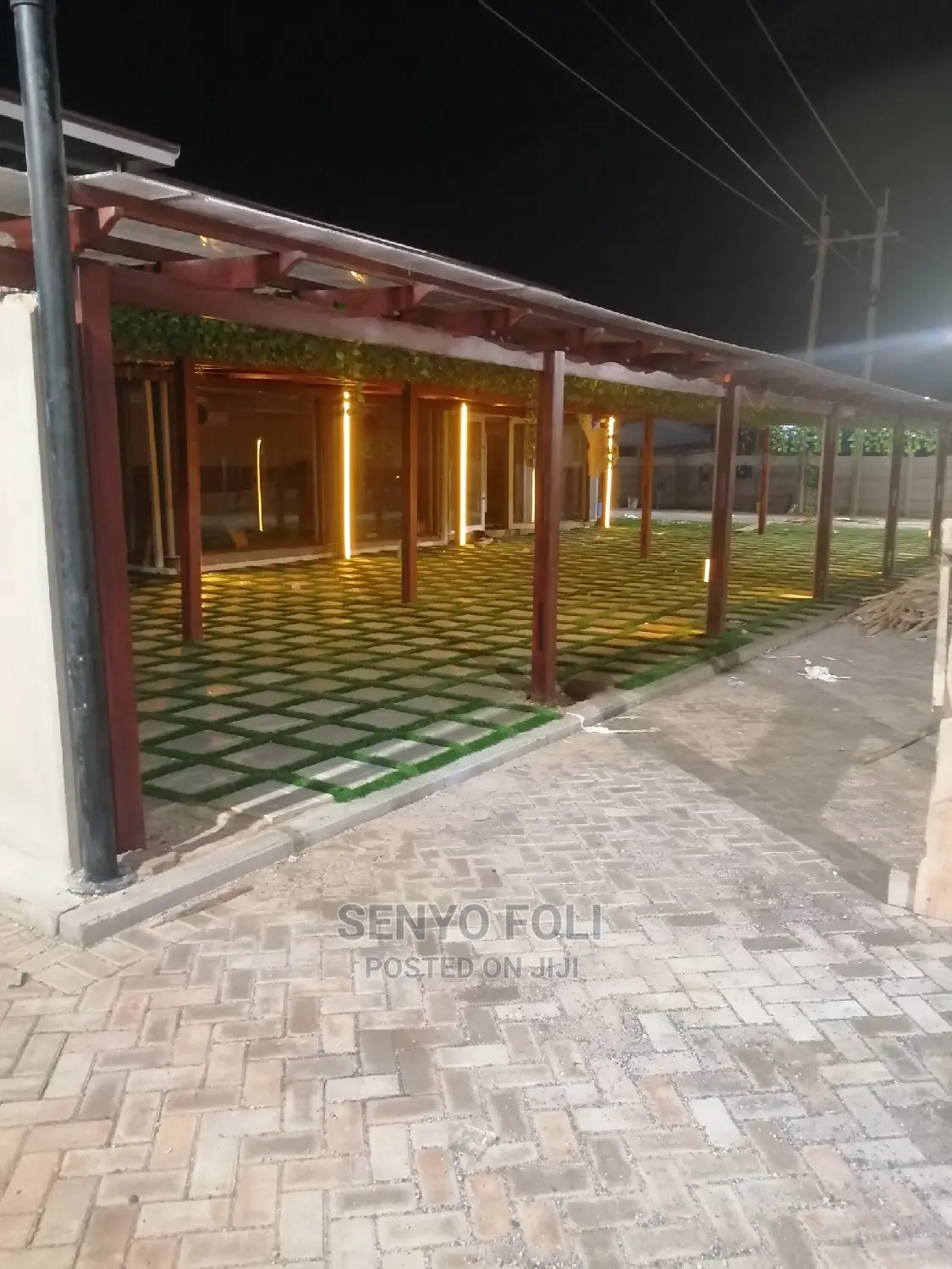 Polycarbonate Pergola