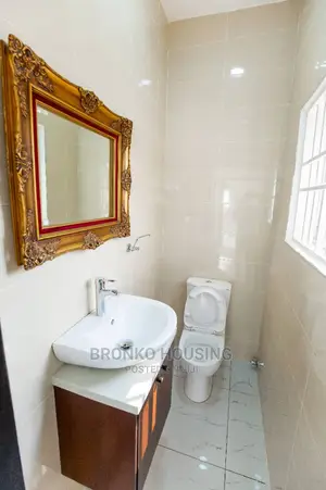 3bdrm House in Bronko Housing, Lake Side Estate for rent