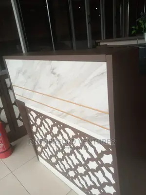 Quality Reception Desk