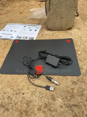 Check Out the New Indoor Antenna With 5v Channel Booster