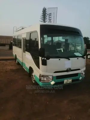 Car for Rent. Buses for Rent in Ghana Funeral Wedding Tours