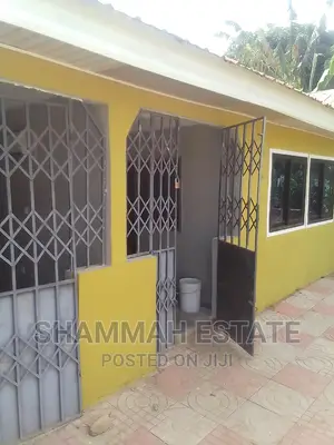1bdrm House in Aiding Estate, Sunyani West for rent