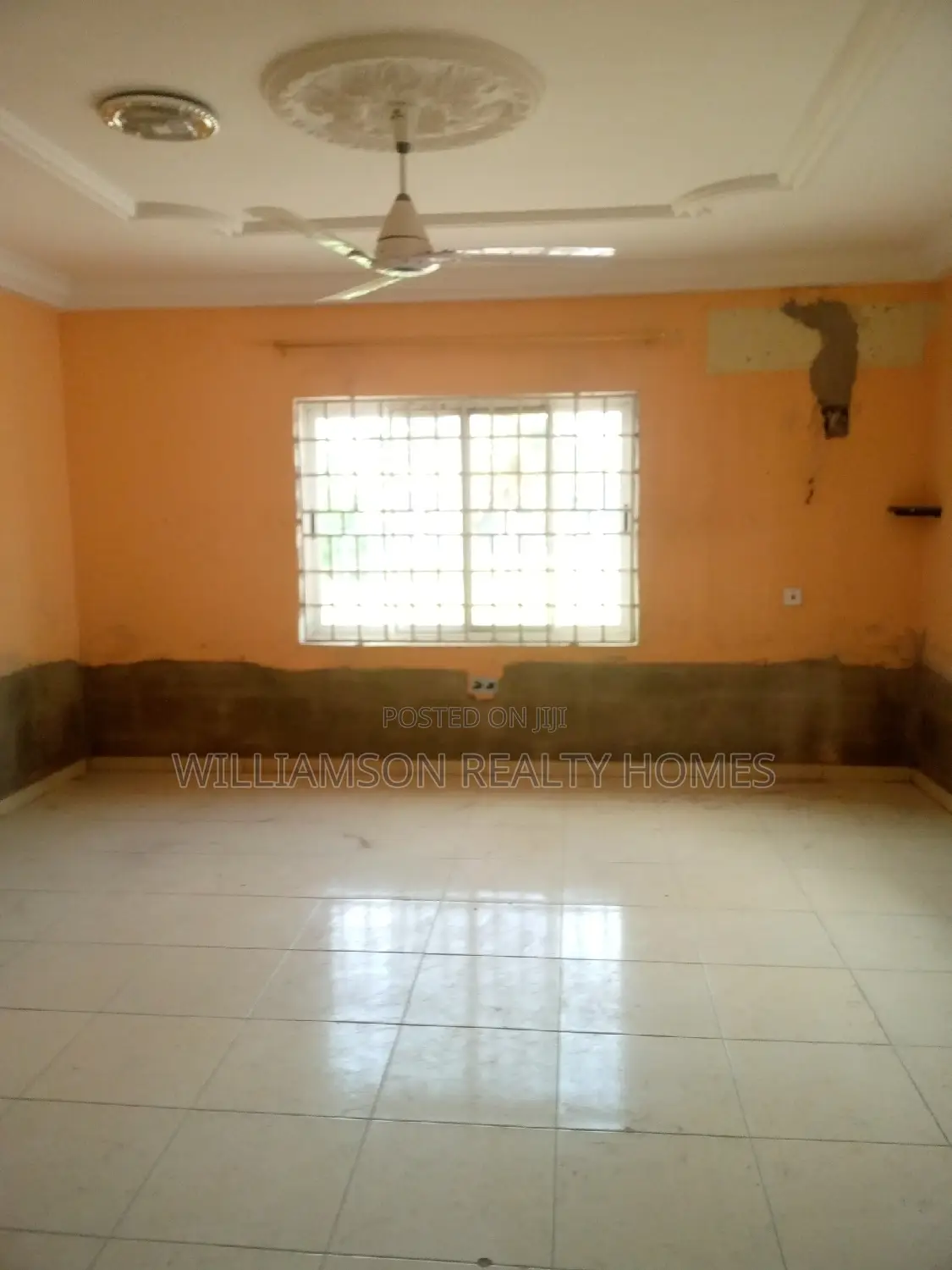 3bdrm House in Community 18, Spintex for rent