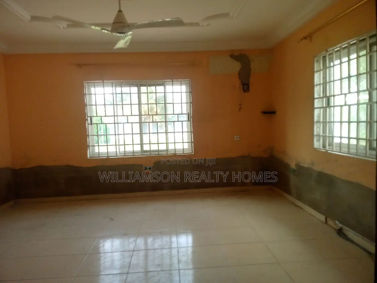 3bdrm House in Community 18, Spintex for rent