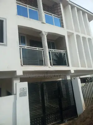 4bdrm Apartment in Community 18, Spintex for rent