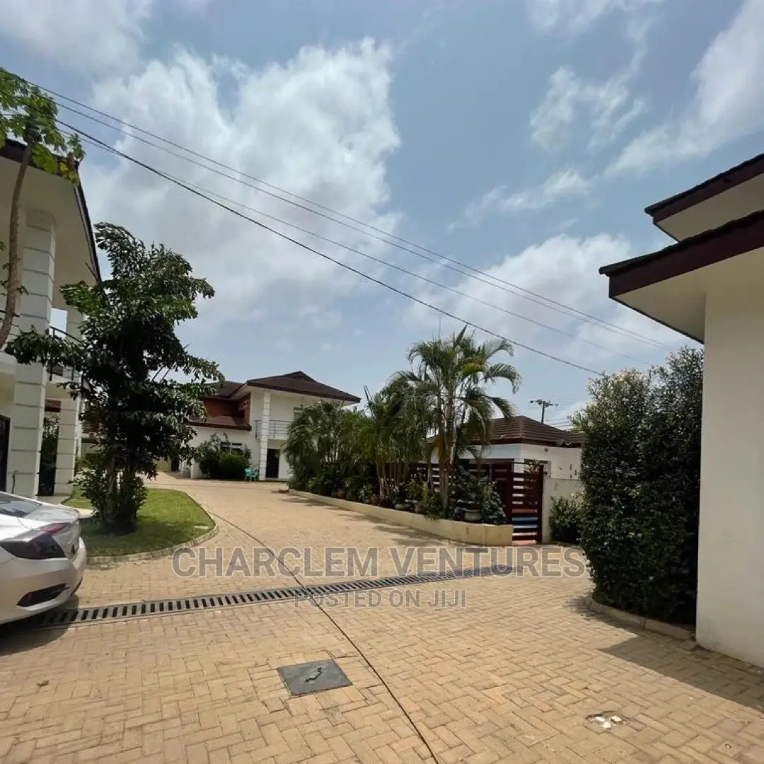 4bdrm House in East Legon for Rent