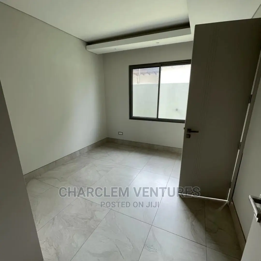 2bdrm Apartment in Labone for Sale