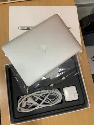 Laptop Apple MacBook 2015 8GB Intel Core I5 SSD 256GB