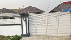 2bdrm House in Suadom Properties, Baatsona Total for rent