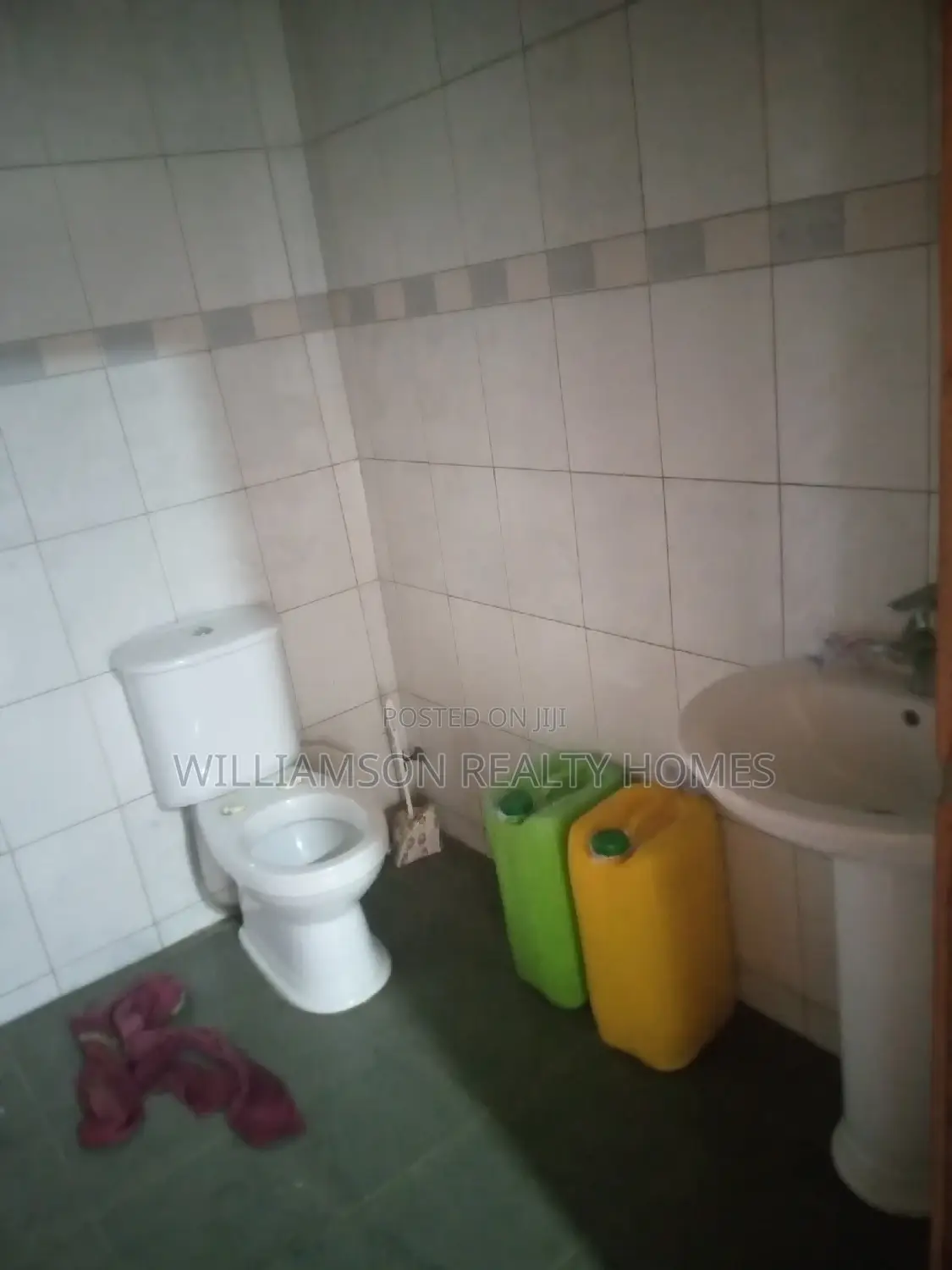 1bdrm Apartment in Hfc Estate, Spintex for rent
