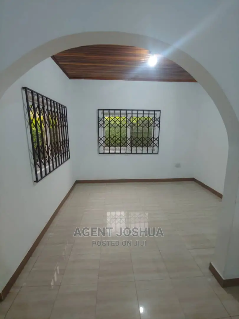 4bdrm House in Manet Court Estate, Spintex for rent