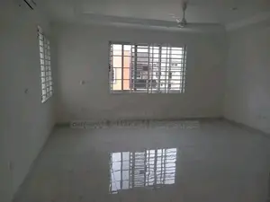 4bdrm Duplex in Suadom Properties, Airport Residential Area for rent