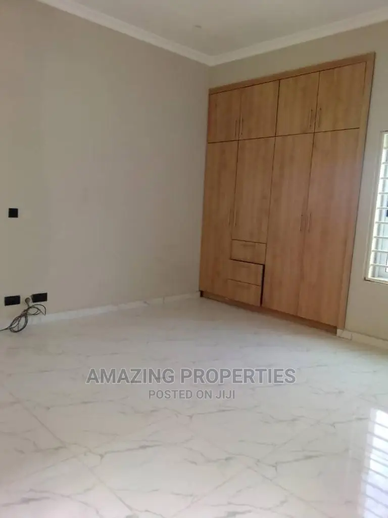 3bdrm House in Amazing Properties, Spintex for Rent