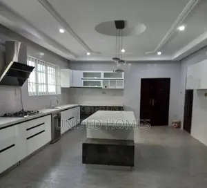 2bdrm Apartment in Labone for Sale