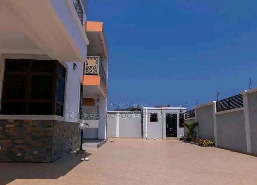 4bdrm Duplex in Suadom Properties, Baatsona Total for Sale