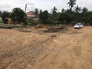 1 Acre Land for Sale at Ofankor