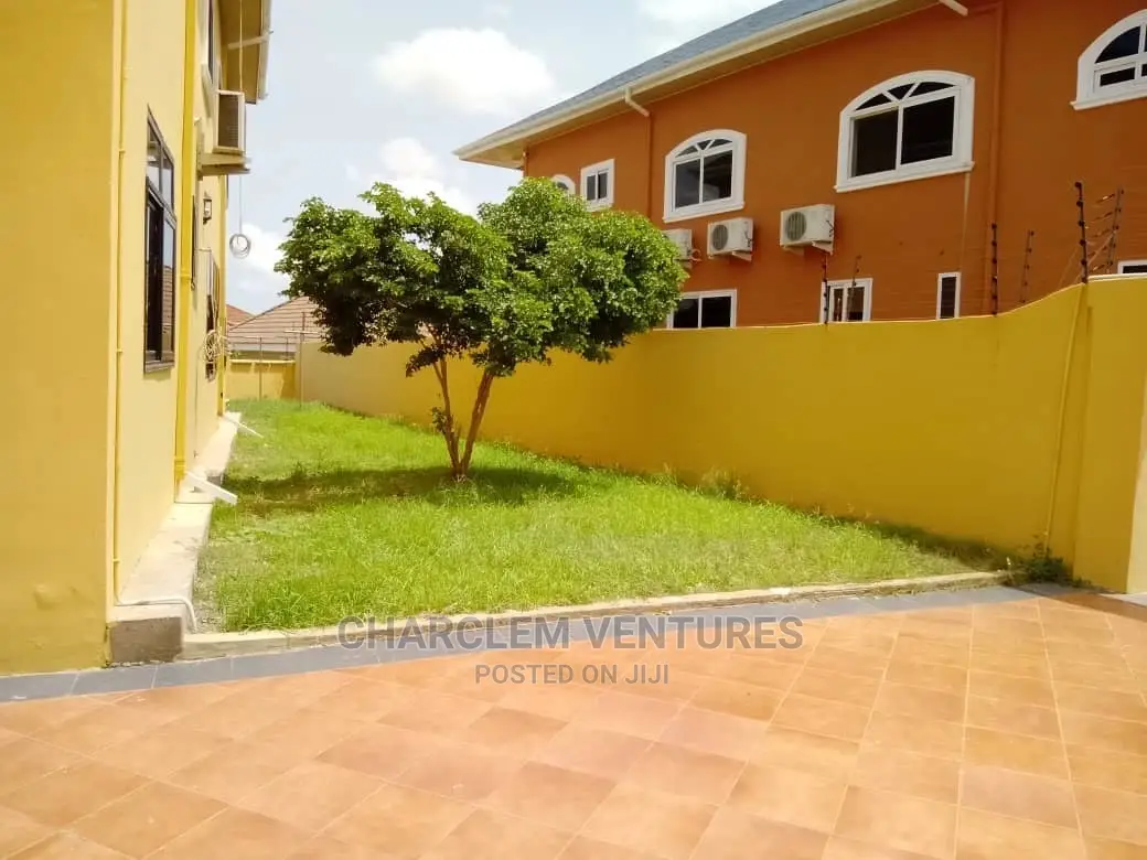 Furnished 4bdrm Duplex in East Legon for Rent