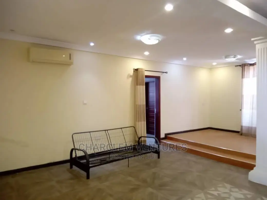 Furnished 4bdrm Duplex in East Legon for Rent