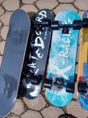 Complete Set Canadian Maple Skateboard (Free Bag + T Tool)