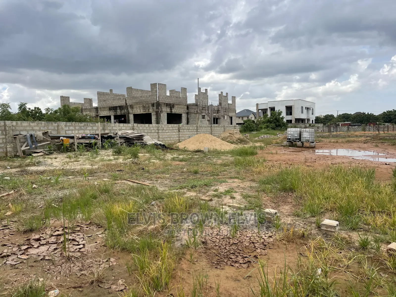 Do You Want One or More Plots of Land to Buy at Legon Hils