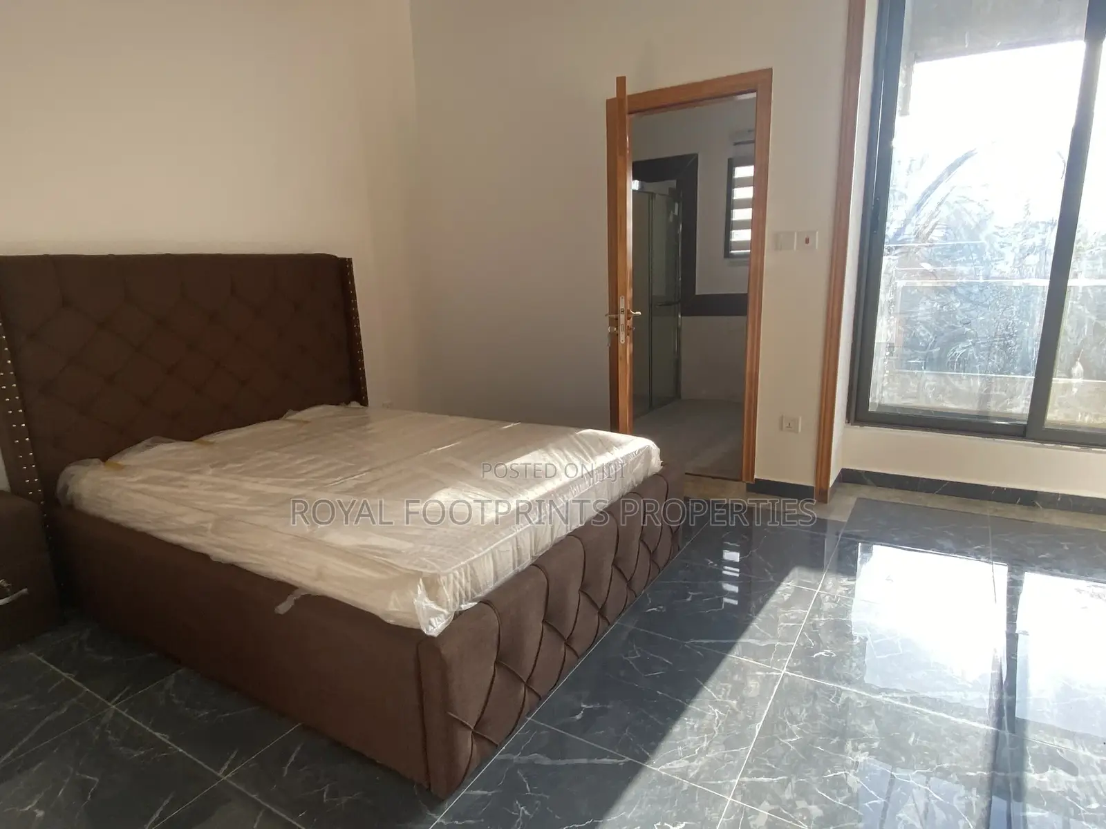 Furnished 3bdrm Duplex in East Legon for rent