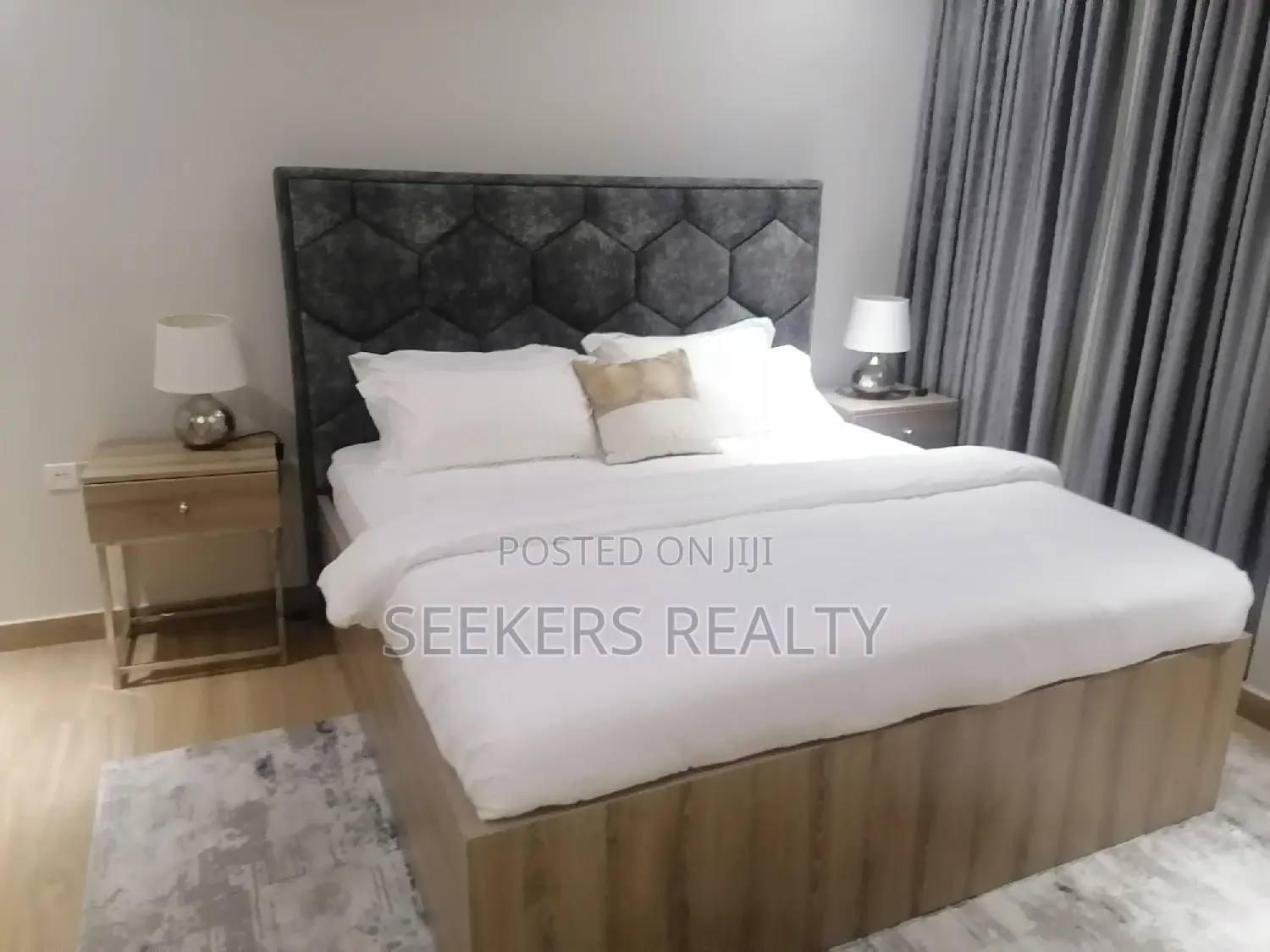 Furnished 2bdrm Apartment in Seekers Realty, Oxford Street for Rent