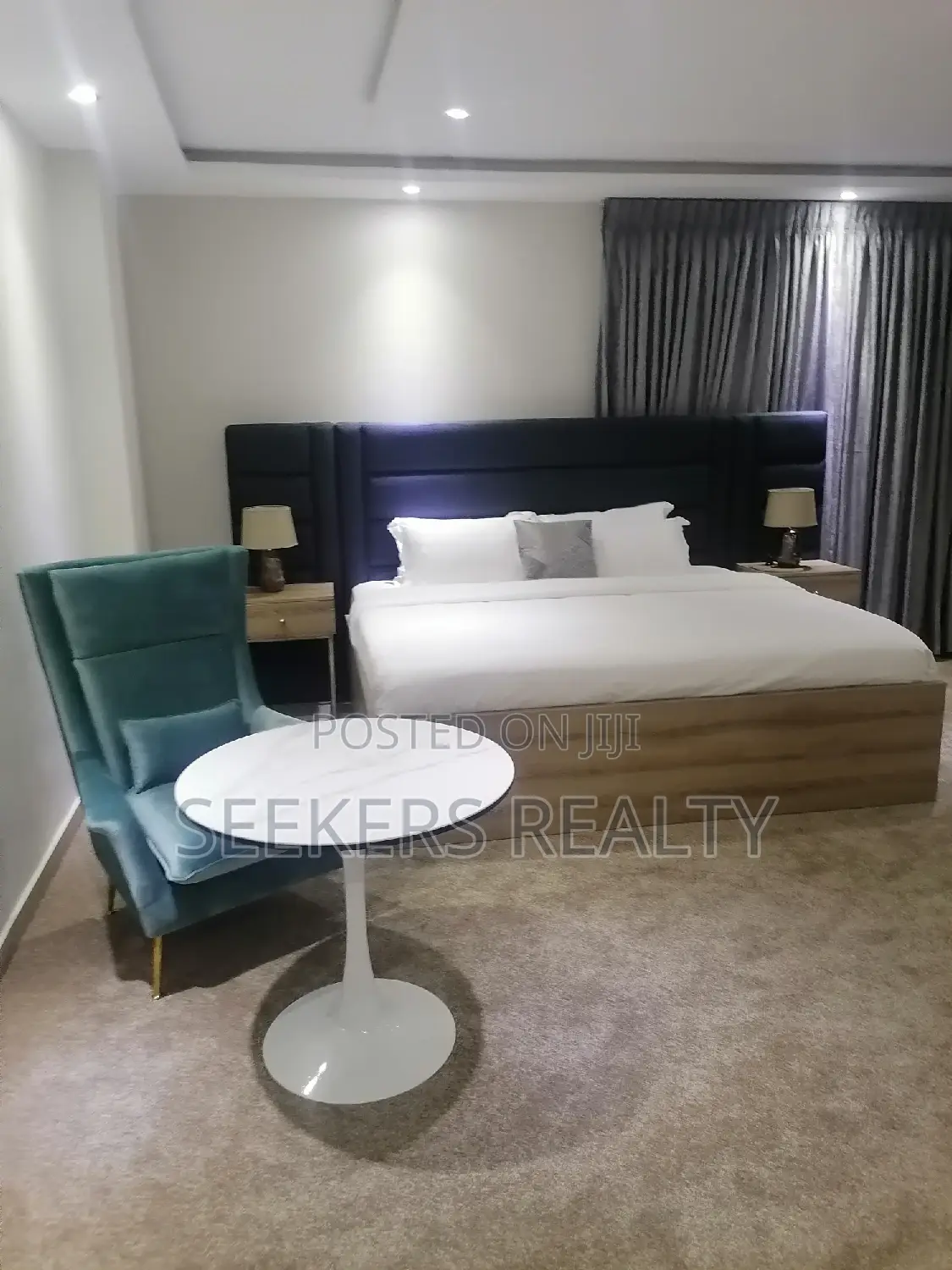 Furnished 2bdrm Apartment in Seekers Realty, Oxford Street for Rent