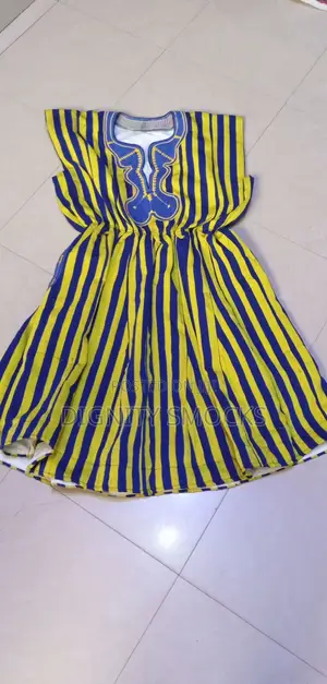 Look Trendy With Our Beautiful Ladies Smock/Fugu