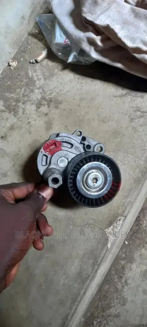 Nissan Rogue 2014-2018 ADJUSTOR/ TENSIONER Available