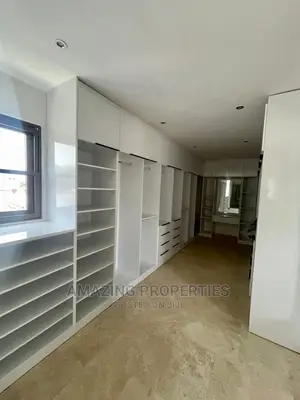 4bdrm House in Cantonments for rent