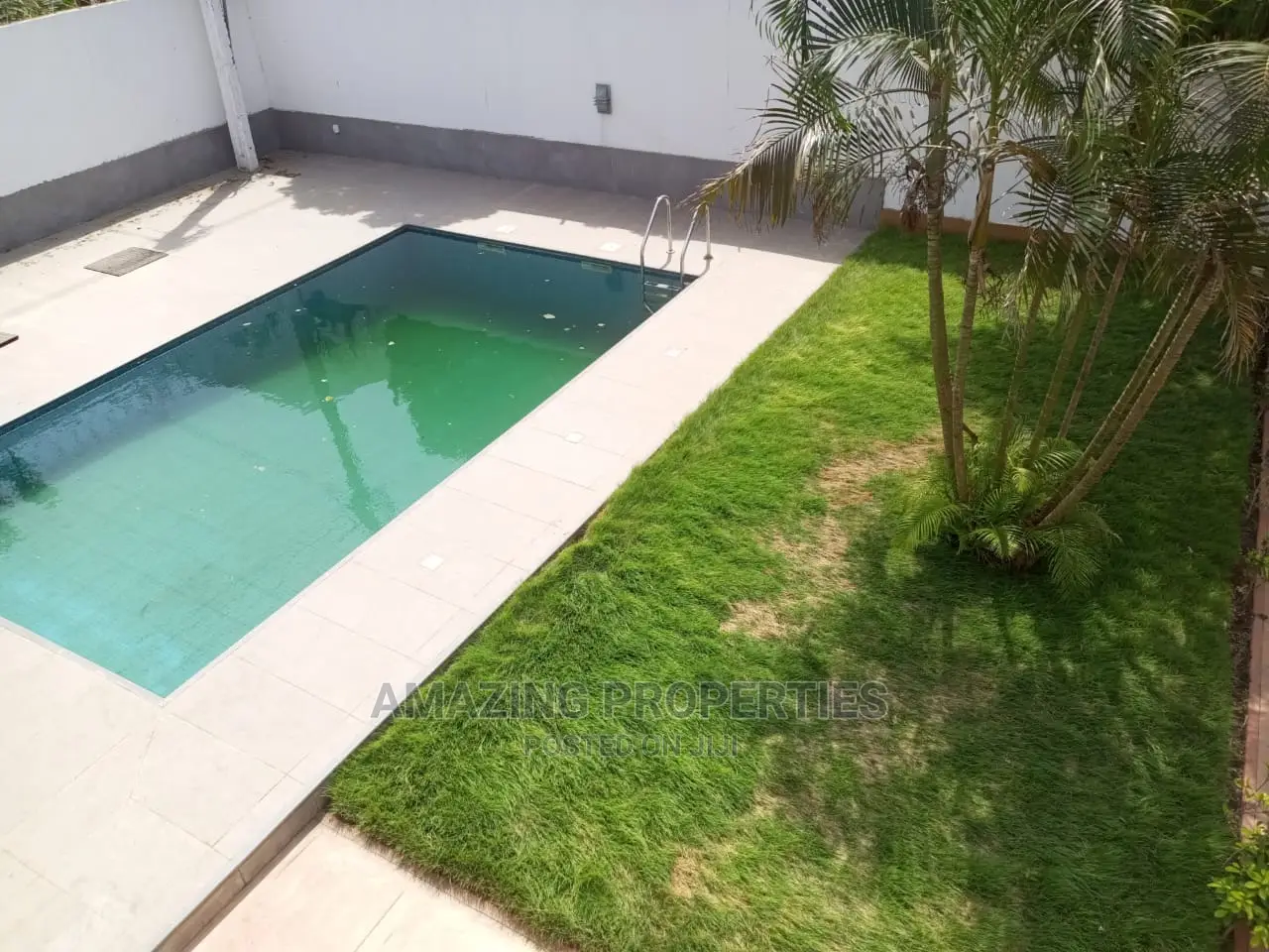 4bdrm House in Airport Residential, Cantonments for Rent