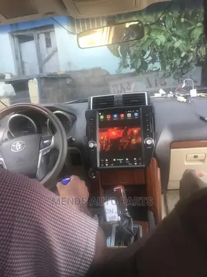 Toyota Land Cruiser Prado Tesla Android Video Car Tape