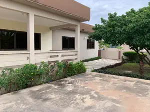Excellent 3bedrooms Self Compound House