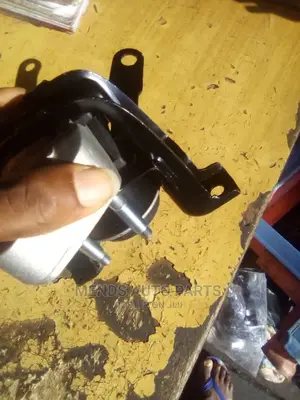 Toyota Corolla Toyota Matrix Engine Seat Mount