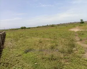 5 Plots of Titled Land at Adjiriganor