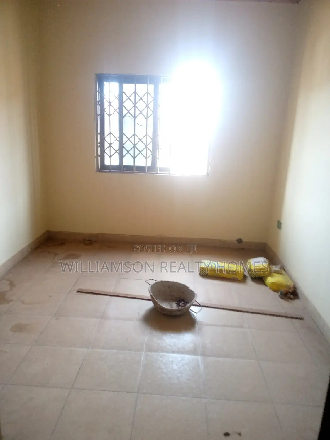 3bdrm Apartment in Hfc Estate, Spintex for rent