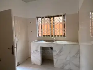 3bdrm House in Bronko Housing, Lashibi for rent