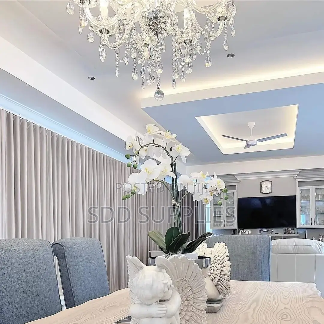 Luxury Window Blinds And Curtain At Affordable Prices.