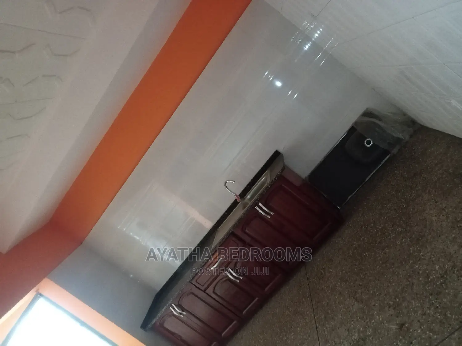4bdrm House in Ayathar Bedroom, First Junction for Rent