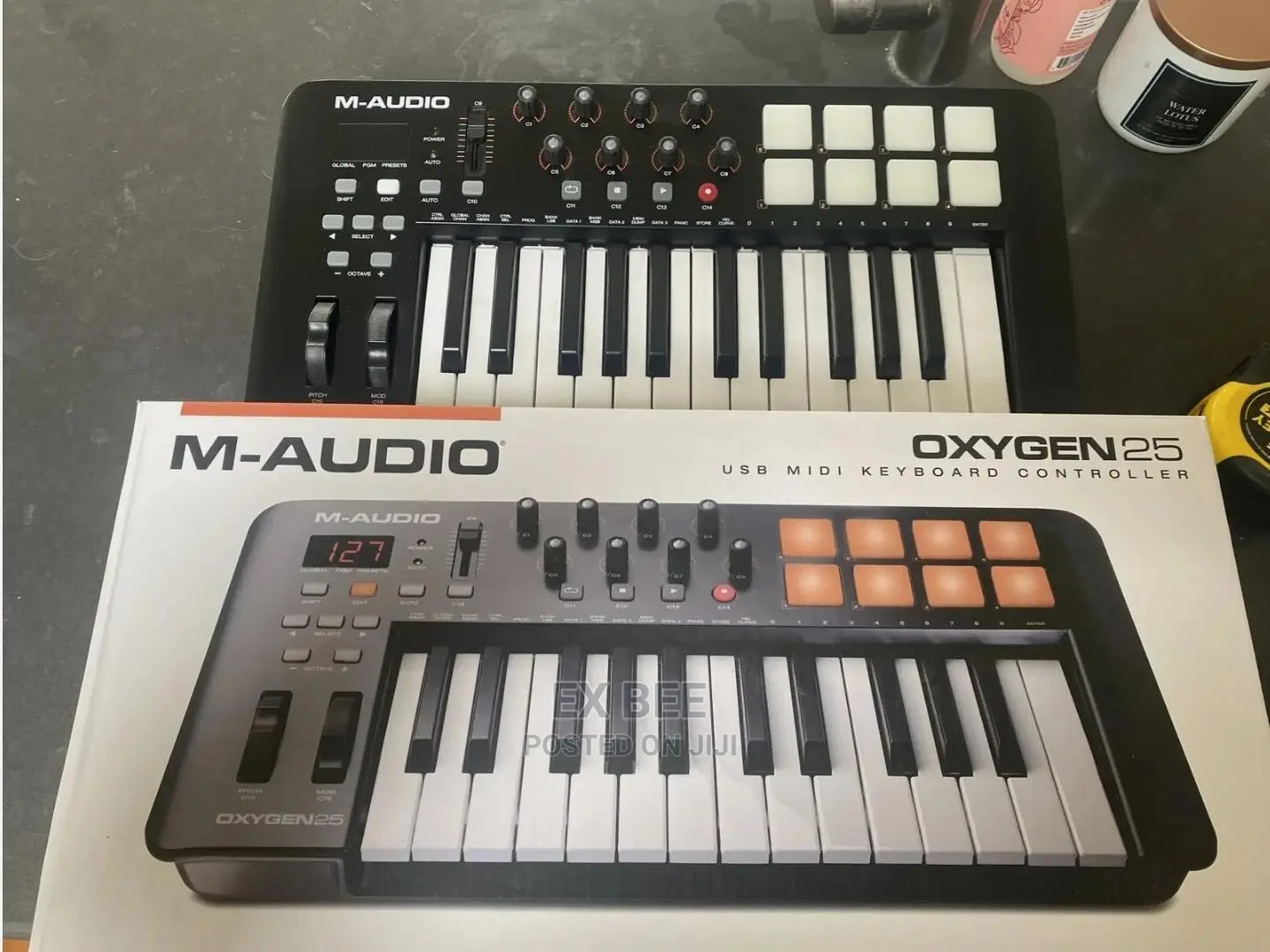 M Audio Oxygen 25 IV | USB Keyboard and Pad MIDI Controller